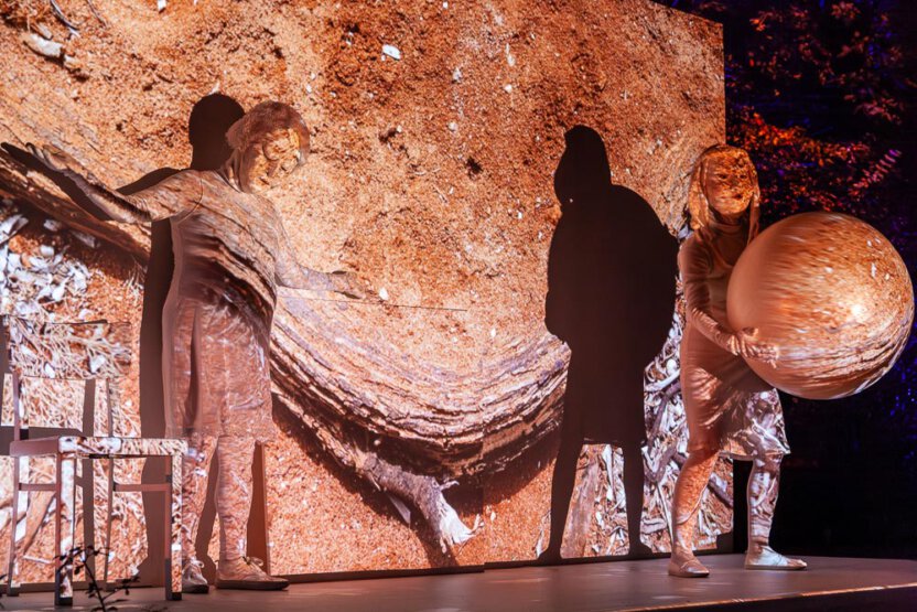 Maskentheater Trottellumme bei der Blaue Stunde in Bremen