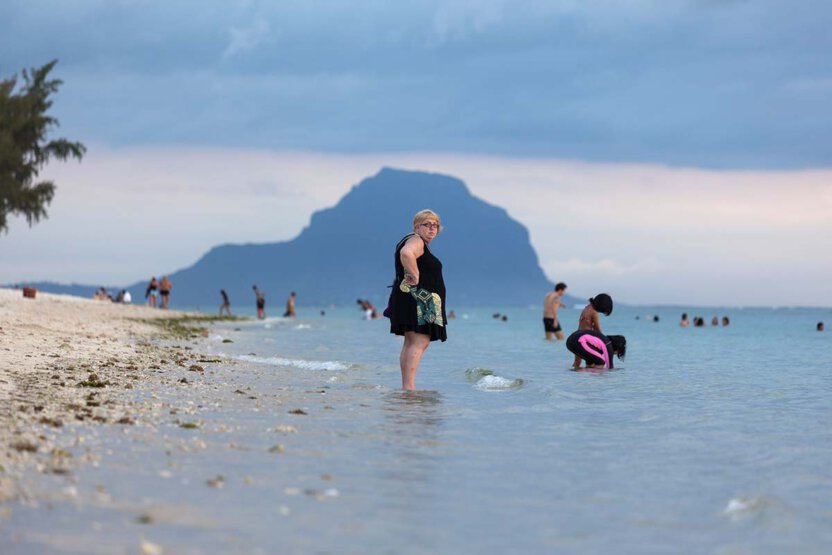 Am Strand von Flic en Flac in Mauritius